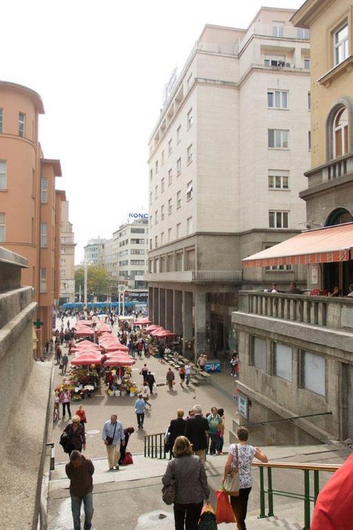 Main Square Apartment Zágráb Szoba fotó